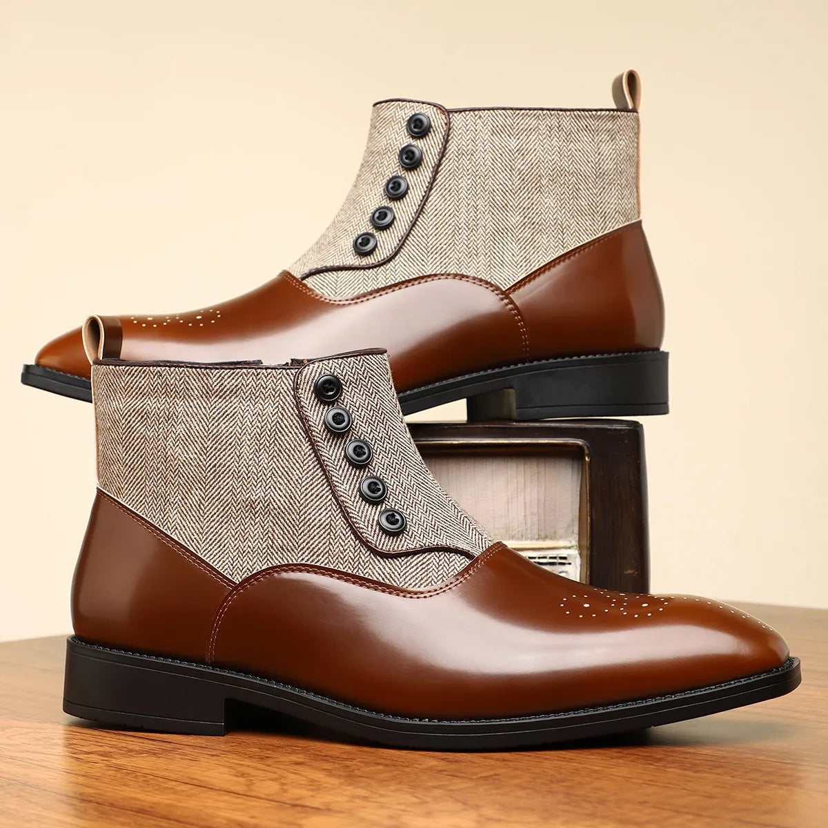 Aldrin Leather Ankle Boots